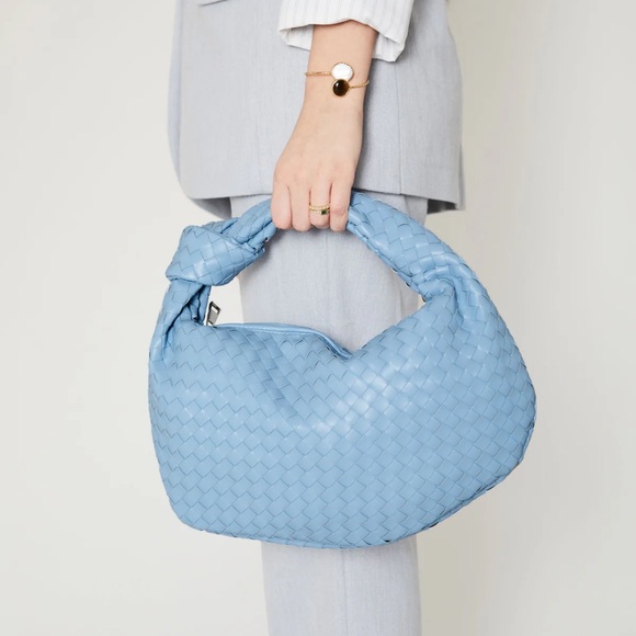 Woven Bag - Picture 4 of 8